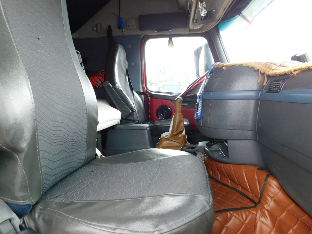 Volvo Fh 440 - Tractor unit: picture 5 Volvo Fh 440 - Tractor unit: picture 5