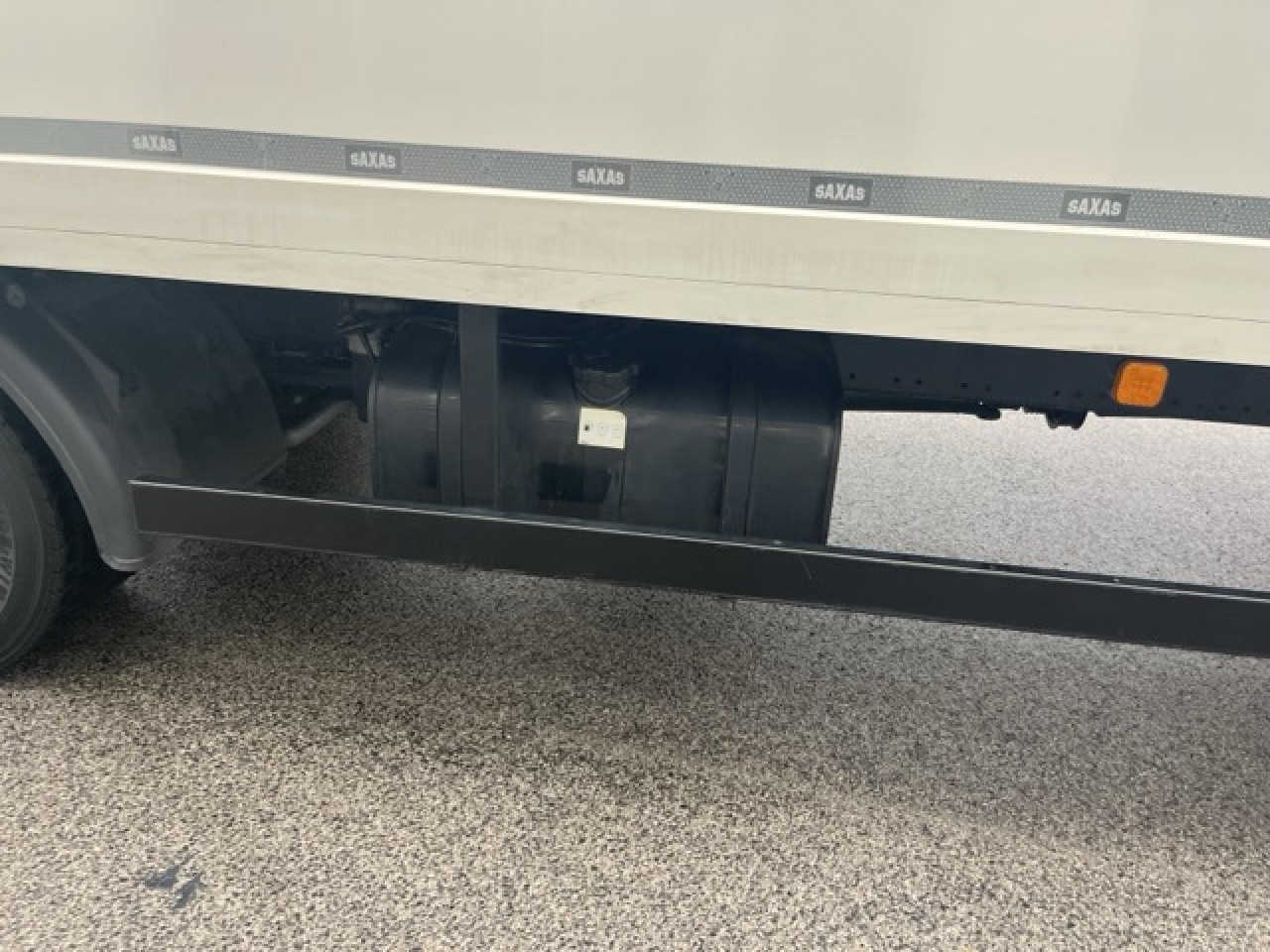 Box truck MAN TGL 12.250 4x2 BL CH Euro6 Klima AHK Luftfeder ZV: picture 13