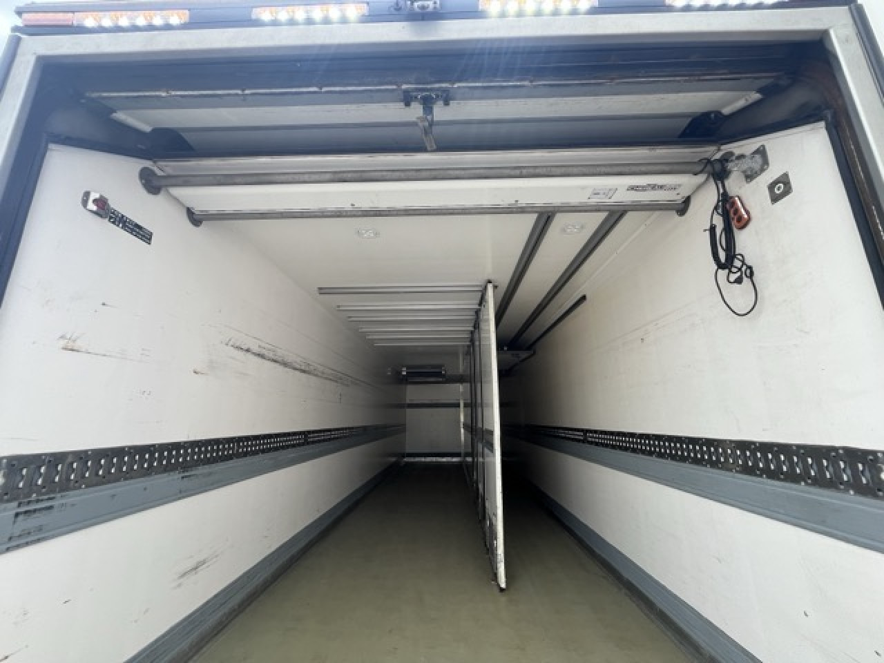 Lease a MAN TGS 26.460 6x2-4 Euro6 Klima Navi Luftfeder MAN TGS 26.460 6x2-4 Euro6 Klima Navi Luftfeder: picture 14