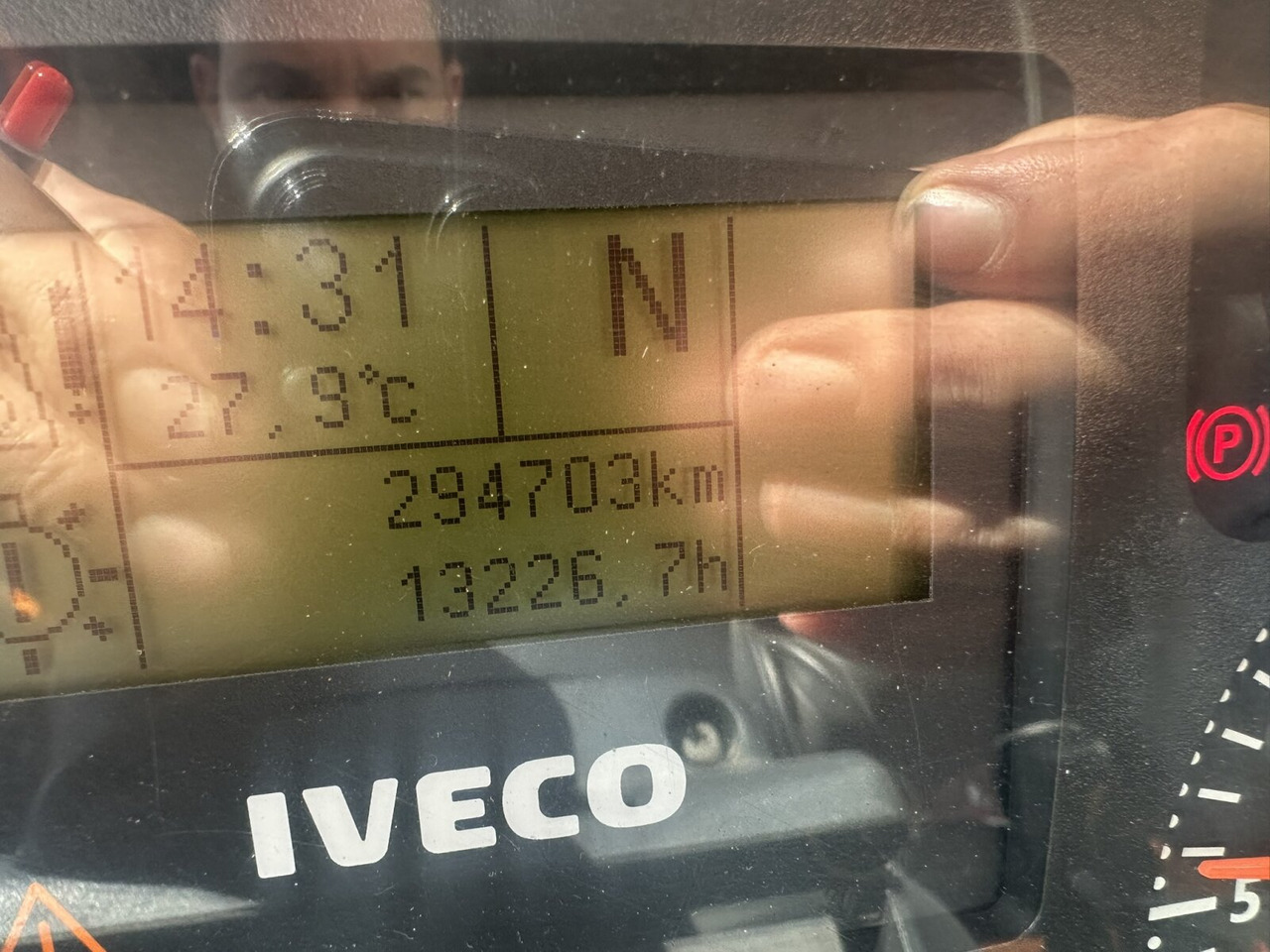 Andere Trakker AD190T33WP 4x4 Trakker AD190T33WP 4x4, Winterdienstausstattung - Cab chassis truck: picture 2 Andere Trakker AD190T33WP 4x4 Trakker AD190T33WP 4x4, Winterdienstausstattung - Cab chassis truck: picture 2