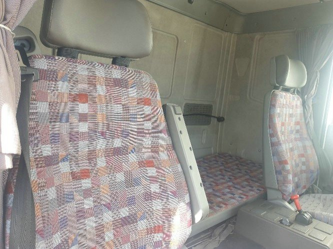 Box truck Euro Cargo ML 75E14 4x2 Euro Cargo ML 75E14 4x2 Getränkekoffer, 6-Zylinder-Motor: picture 12