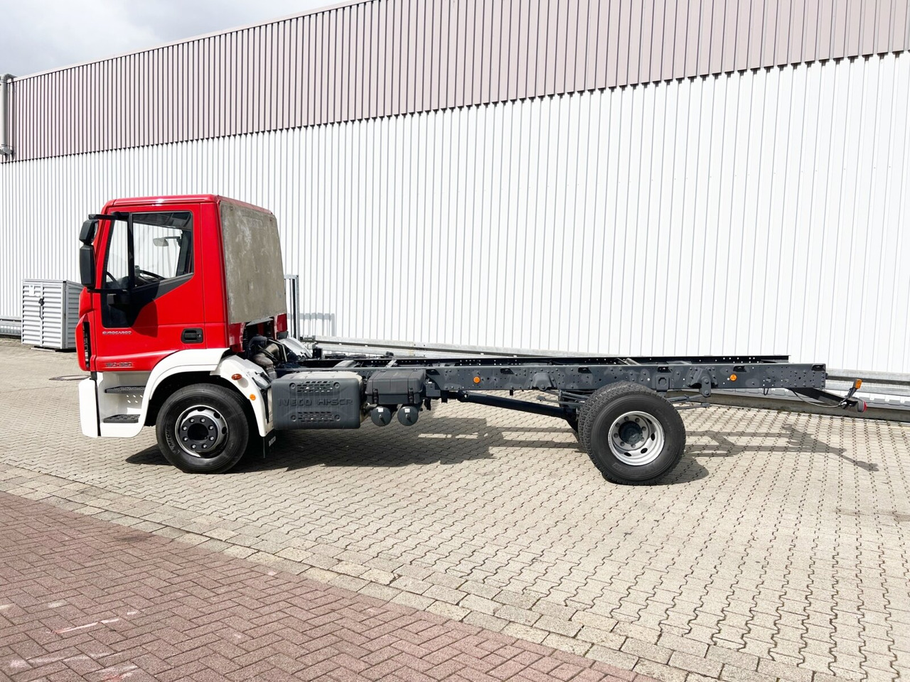 New Cab chassis truck EuroCargo ML160E32 4x2 EuroCargo ML160E32 4x2, 5x Vorhanden!: picture 12