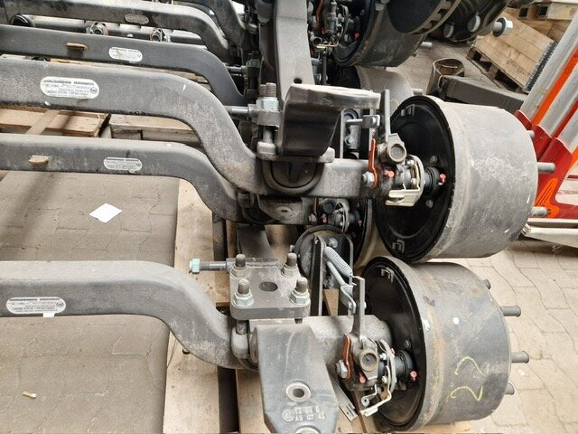 EuroCargo ML160E32 4x2 EuroCargo ML160E32 4x2 mit Teilen für Anhänger und Aufbauten - Autotransporter truck: picture 3 EuroCargo ML160E32 4x2 EuroCargo ML160E32 4x2 mit Teilen für Anhänger und Aufbauten - Autotransporter truck: picture 3