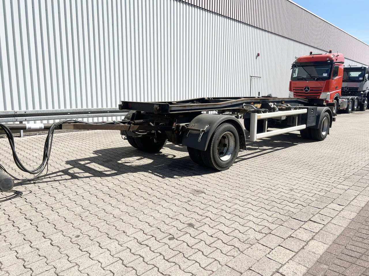 HSA 18.65 Schlittenabroller HUEFFERMANN HSA 18.65 Schlittenabroller - Roll-off/ Skip trailer: picture 1 HSA 18.65 Schlittenabroller HUEFFERMANN HSA 18.65 Schlittenabroller - Roll-off/ Skip trailer: picture 1