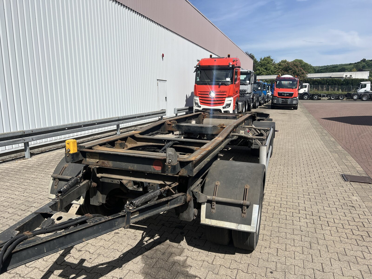 HSA 18.65 Schlittenabroller HUEFFERMANN HSA 18.65 Schlittenabroller - Roll-off/ Skip trailer: picture 5 HSA 18.65 Schlittenabroller HUEFFERMANN HSA 18.65 Schlittenabroller - Roll-off/ Skip trailer: picture 5