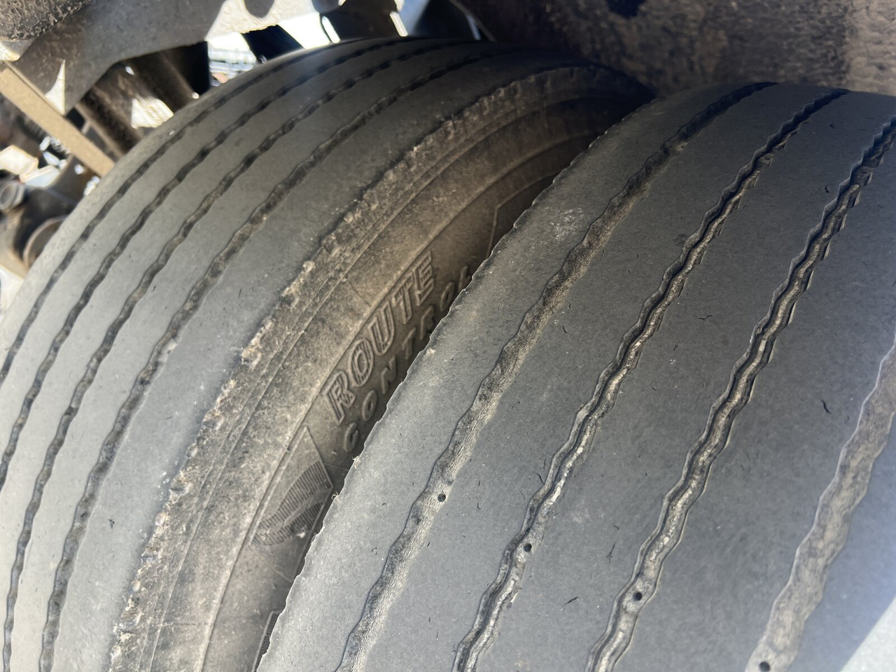 HSA 18.65 Schlittenabroller HUEFFERMANN HSA 18.65 Schlittenabroller - Roll-off/ Skip trailer: picture 4 HSA 18.65 Schlittenabroller HUEFFERMANN HSA 18.65 Schlittenabroller - Roll-off/ Skip trailer: picture 4