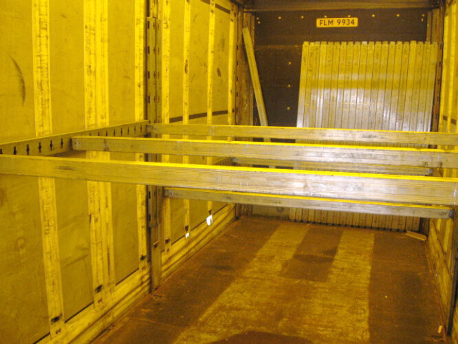 Hoffmann HSE - HSE, Mega, Jumbo - Curtainsider semi-trailer: picture 4 Hoffmann HSE - HSE, Mega, Jumbo - Curtainsider semi-trailer: picture 4