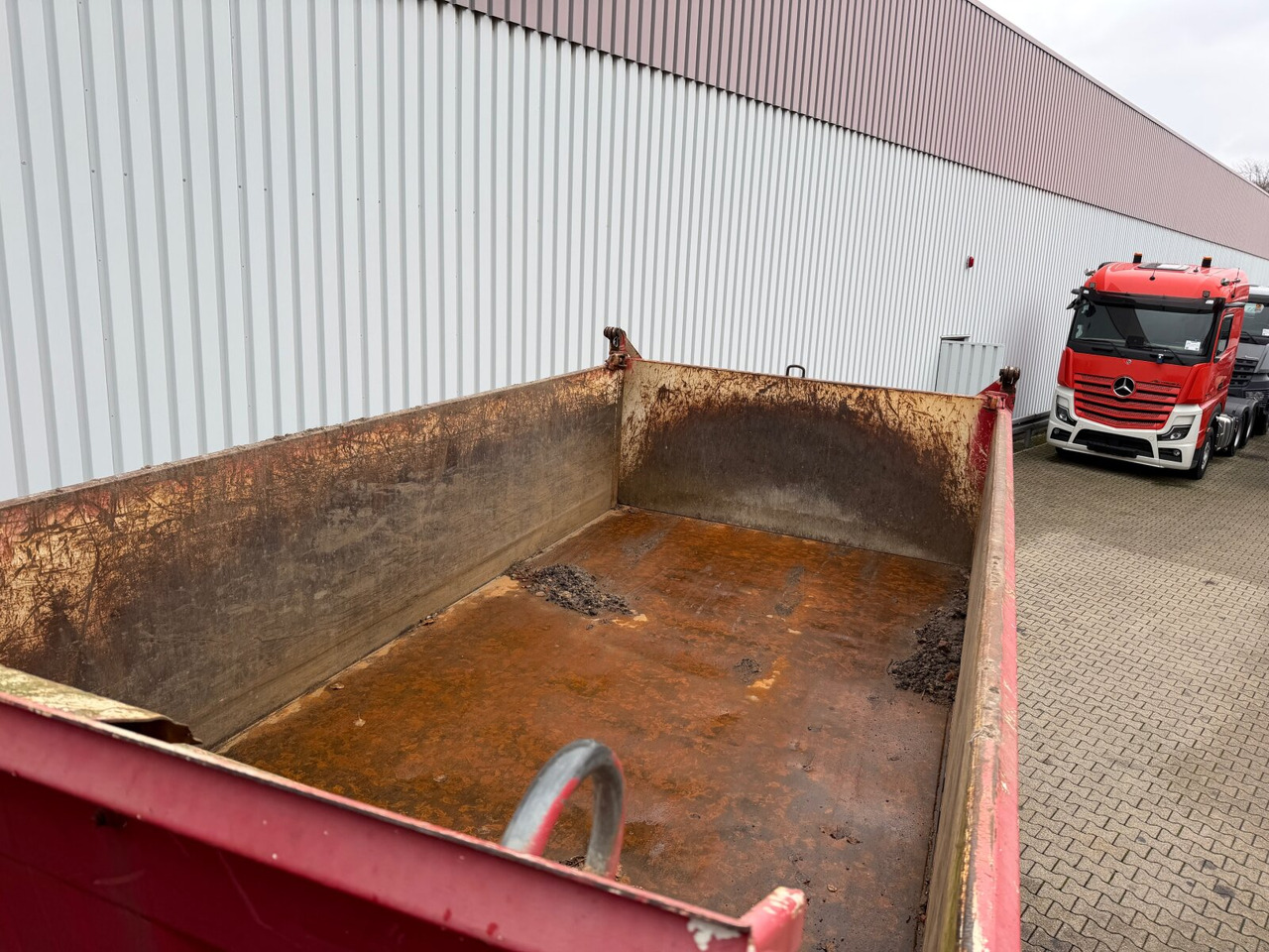 MAN TGA 26.400 6x6 BB TGA 26.400 6x6 BB, Winterdienstausstattung - Tipper: picture 3 MAN TGA 26.400 6x6 BB TGA 26.400 6x6 BB, Winterdienstausstattung - Tipper: picture 3