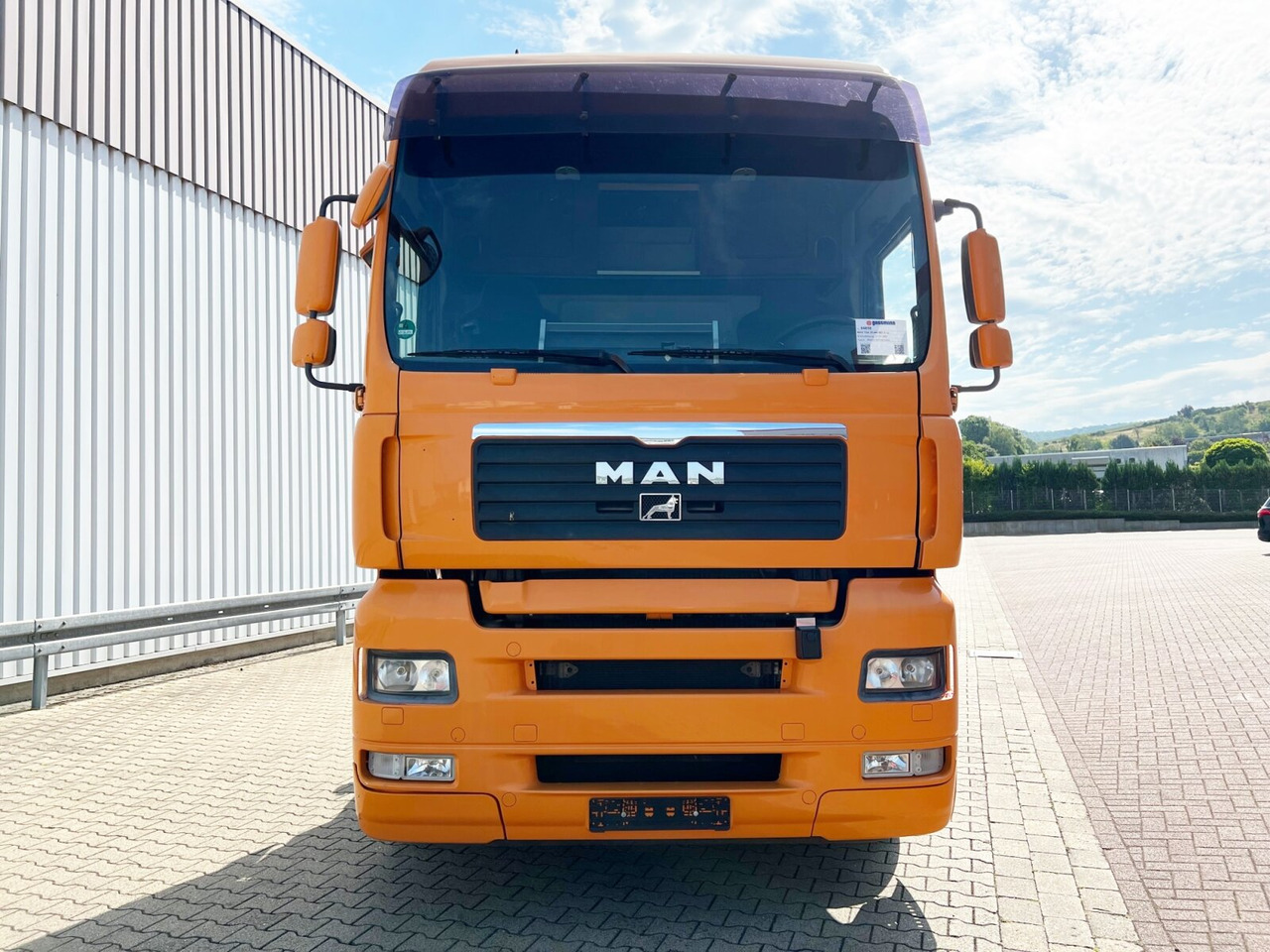 Container transporter/ Swap body truck MAN TGA 26.440 6X2-2 LL TGA 26.440 6X2-2 LL, Intarder, Liftachse, LBW BÄR unterfaltbar: picture 7