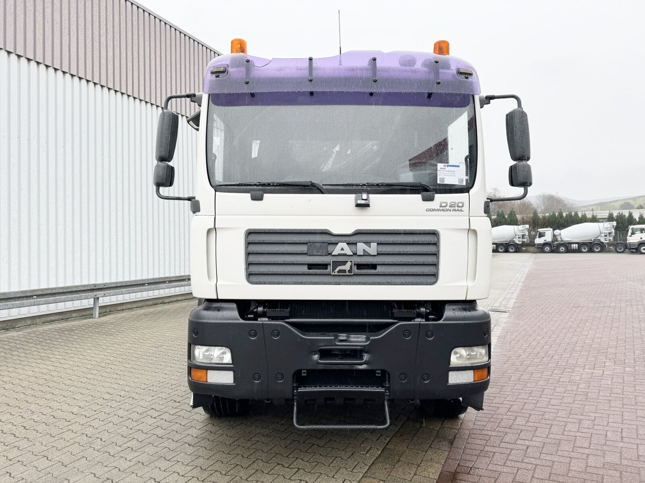 Lease a MAN TGA 33.350 6X4 BB TGA 33.350 6X4 BB mit Kran Hiab 166 E-3 HiDuo, Funk MAN TGA 33.350 6X4 BB TGA 33.350 6X4 BB mit Kran Hiab 166 E-3 HiDuo, Funk: picture 9