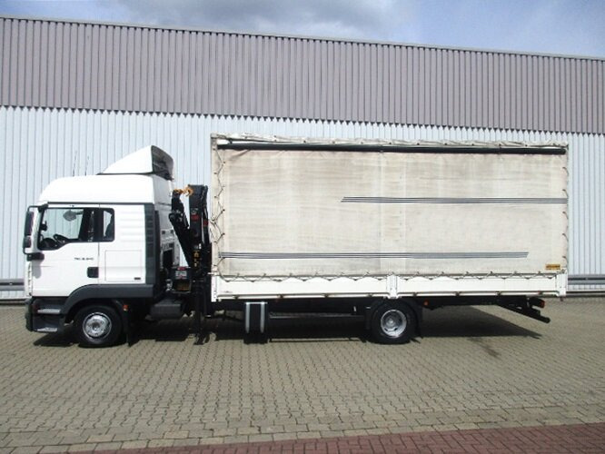 Crane truck, Curtainsider truck MAN TGL 12.240 BL 4x2 TGL 12.240BL 4x2, mit Kran Hiab 088 mit Funk: picture 9 Crane truck, Curtainsider truck MAN TGL 12.240 BL 4x2 TGL 12.240BL 4x2, mit Kran Hiab 088 mit Funk: picture 9