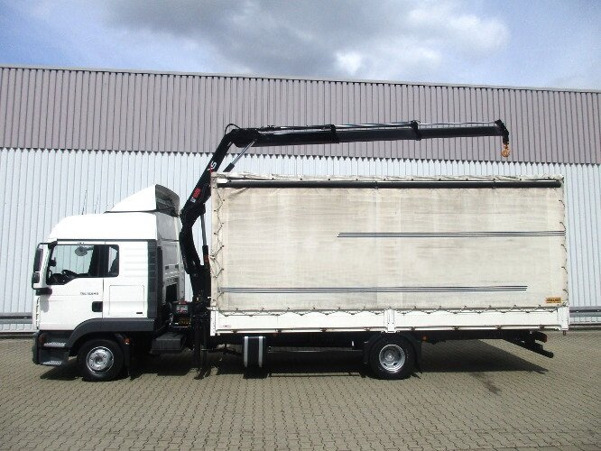 Crane truck, Curtainsider truck MAN TGL 12.240 BL 4x2 TGL 12.240BL 4x2, mit Kran Hiab 088 mit Funk: picture 8 Crane truck, Curtainsider truck MAN TGL 12.240 BL 4x2 TGL 12.240BL 4x2, mit Kran Hiab 088 mit Funk: picture 8