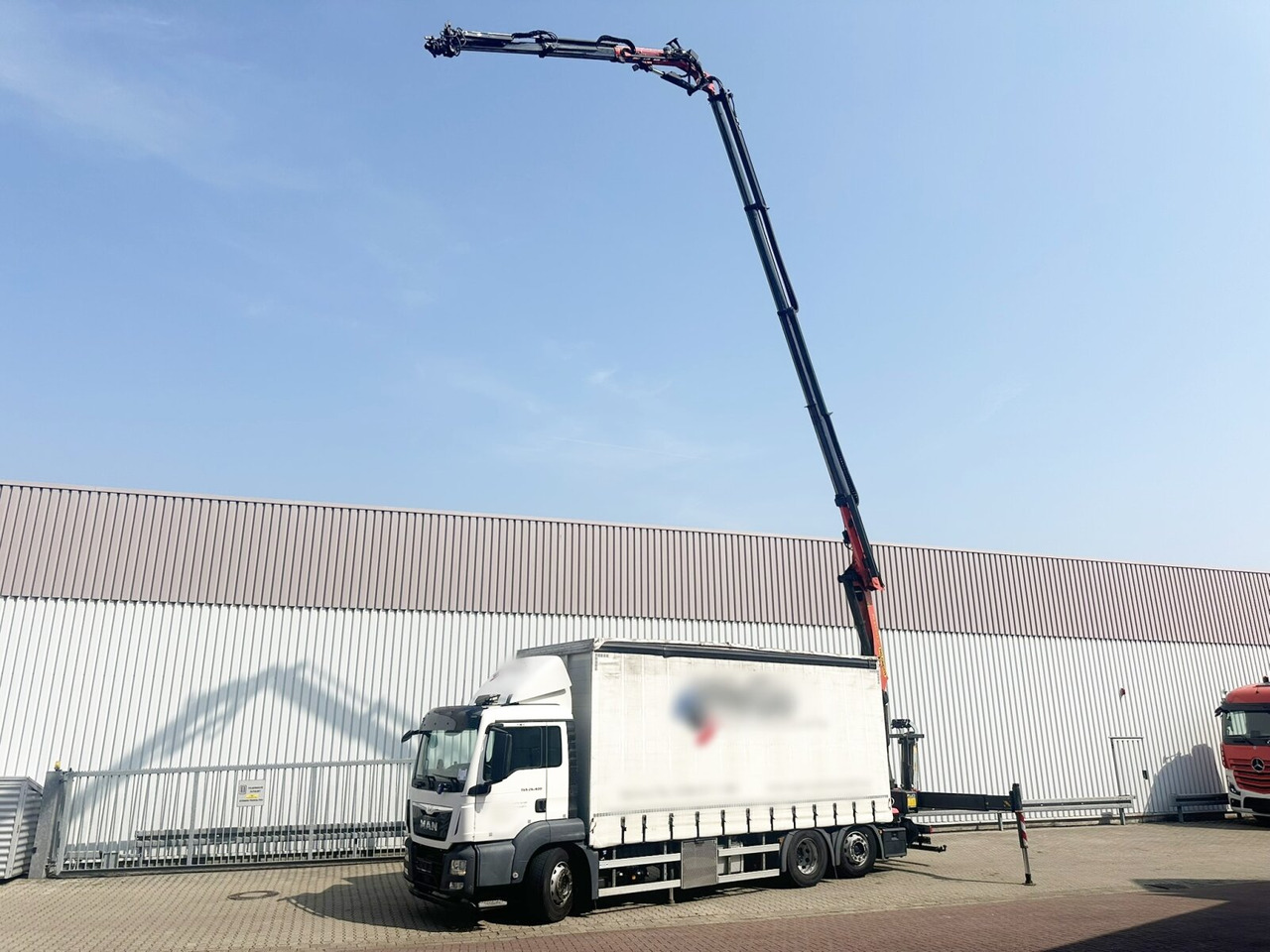 MAN TGS 26.400 6x2-4 LL TGS 26.400 6x2-4 LL, Lenk-/Lift, Edscha, Heckkran Palfinger PK23002-C + Jib PJ060A, Funk - Curtainsider truck, Crane truck: picture 1 MAN TGS 26.400 6x2-4 LL TGS 26.400 6x2-4 LL, Lenk-/Lift, Edscha, Heckkran Palfinger PK23002-C + Jib PJ060A, Funk - Curtainsider truck, Crane truck: picture 1