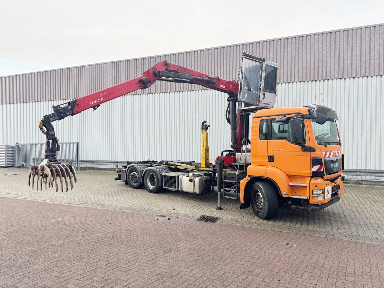 MAN TGS 26.440 6x2-4 BL TGS 26.440 6x2-4 BL, Lenk-/Liftachse, Krankabine, Kran Epsilon Q150Z96 - Hook lift truck, Crane truck: picture 1 MAN TGS 26.440 6x2-4 BL TGS 26.440 6x2-4 BL, Lenk-/Liftachse, Krankabine, Kran Epsilon Q150Z96 - Hook lift truck, Crane truck: picture 1