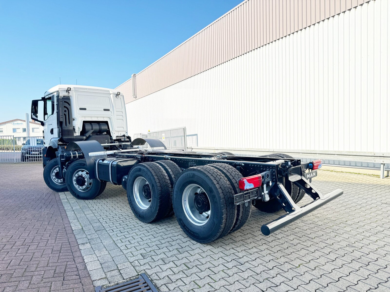 New Cab chassis truck MAN TGS 35.480 8x6H BL CH TGS 35.480 8x6H BL CH, HydroDrive, Navi, Nebenantrieb: picture 12