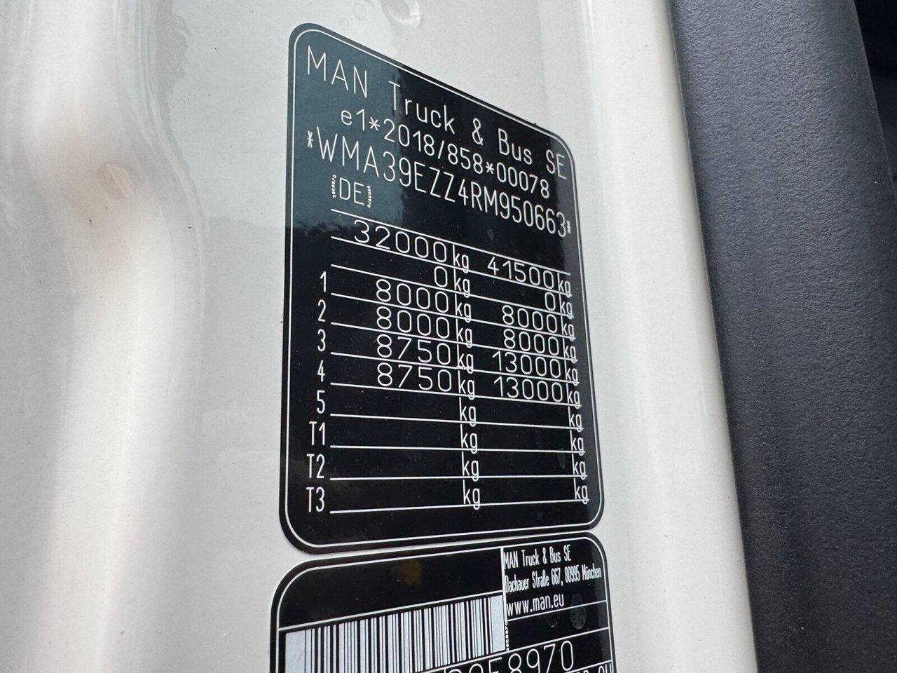 MAN TGS 41.440 8x4 BB TGS 41.440 8x4 BB, Bordmatik, ca. 16m³ - Tipper: picture 3 MAN TGS 41.440 8x4 BB TGS 41.440 8x4 BB, Bordmatik, ca. 16m³ - Tipper: picture 3