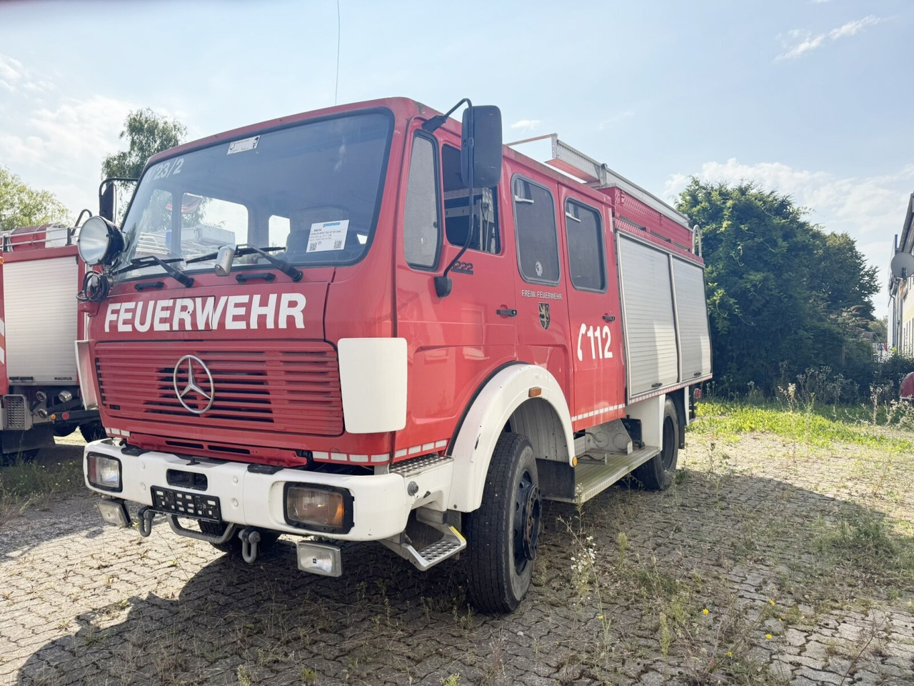 Mercedes-Benz 1222 AF 4x4 Doka 1222 AF 4x4 Doka, TLF 16/25 - Fire truck: picture 1 Mercedes-Benz 1222 AF 4x4 Doka 1222 AF 4x4 Doka, TLF 16/25 - Fire truck: picture 1