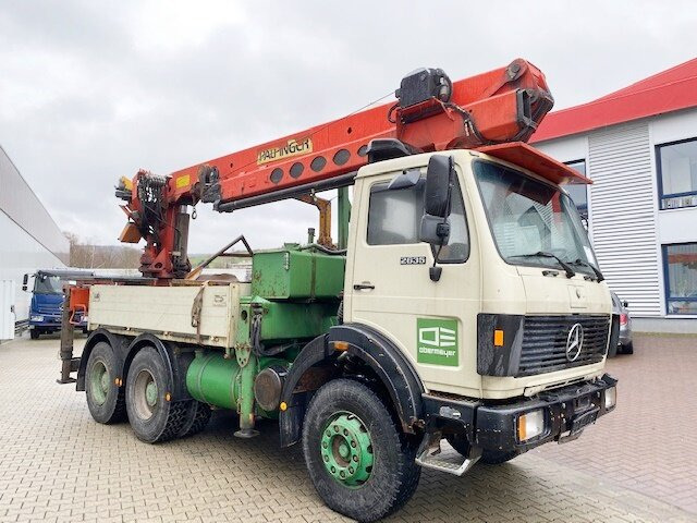 Crane truck, Dropside/ Flatbed truck Mercedes-Benz 2635 6x4 2635 6x4, V8, Heckkran Palfinger PK 28000, Funk, 28,5m-280kg: picture 10 Crane truck, Dropside/ Flatbed truck Mercedes-Benz 2635 6x4 2635 6x4, V8, Heckkran Palfinger PK 28000, Funk, 28,5m-280kg: picture 10