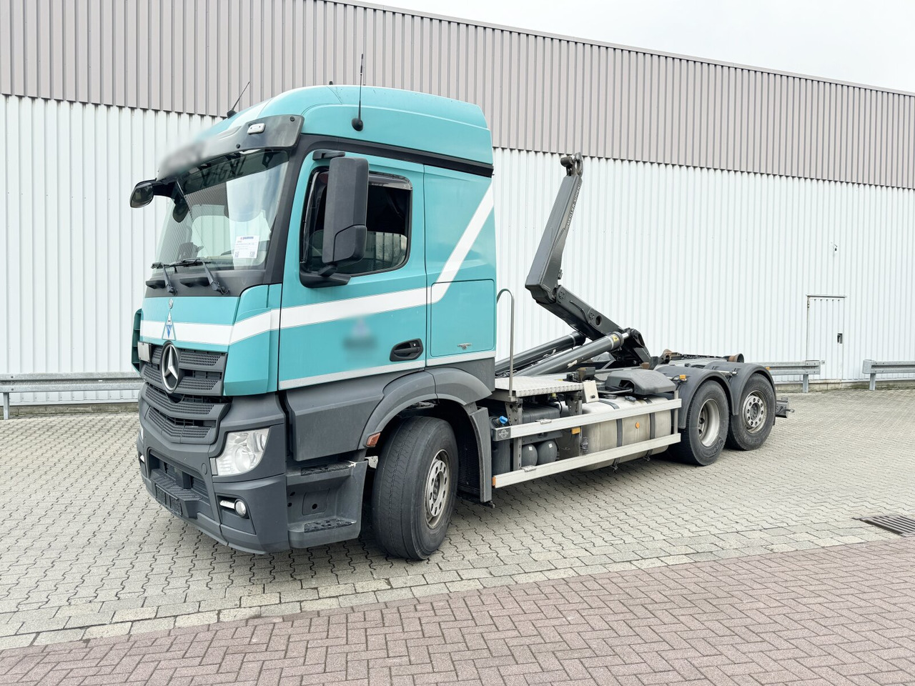 Mercedes-Benz Actros 2545 L 6x2 Actros 2545 L 6x2/46, Retarder, Lenk-/Liftachse, StreamSpace, Navi - Hook lift truck: picture 1 Mercedes-Benz Actros 2545 L 6x2 Actros 2545 L 6x2/46, Retarder, Lenk-/Liftachse, StreamSpace, Navi - Hook lift truck: picture 1