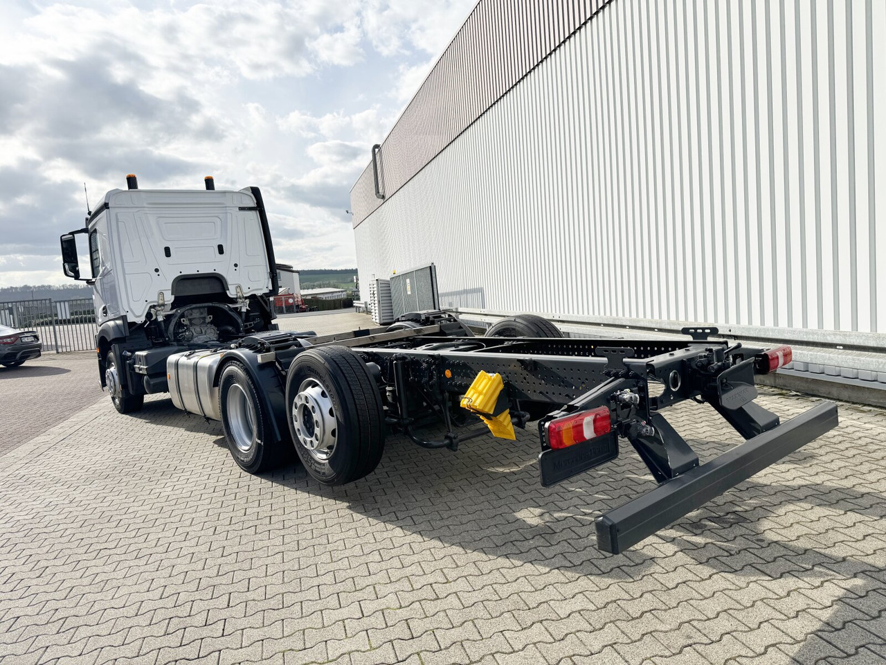New Cab chassis truck Mercedes-Benz Actros 2545 L 6x2 Actros 2545 L 6x2, Lenk-/Liftachse, MultimediaCockpit: picture 13