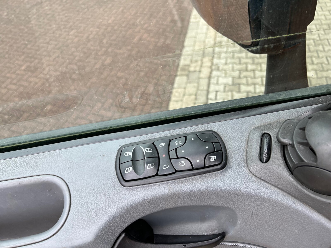 Garbage truck for transportation of garbage Mercedes-Benz Actros 3241 L 8x2/6 Actros 3241 L 8x2/6, 2x Lenkachse, Zöller Medium XL, Zöller-Schüttung: picture 7