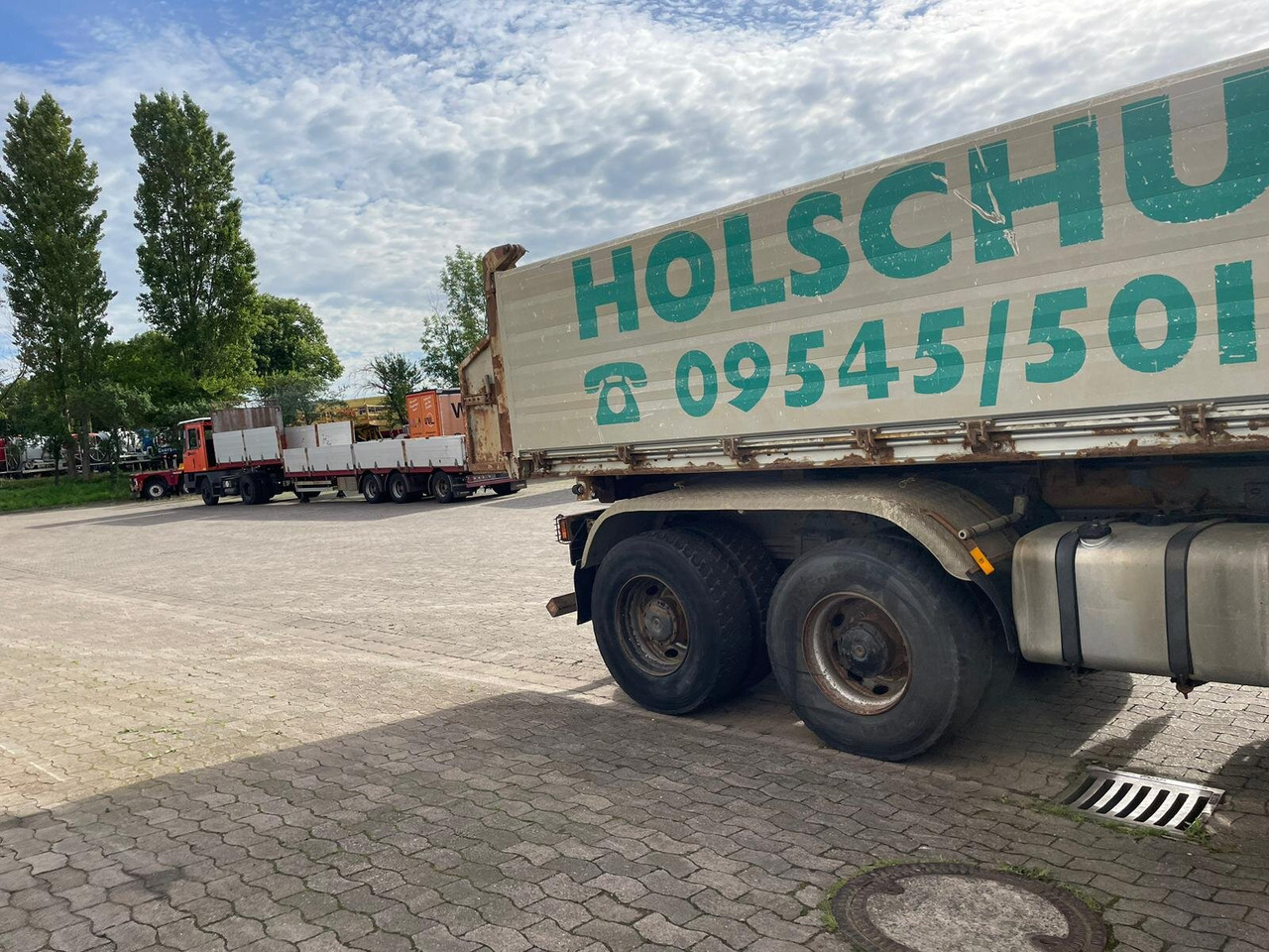 Tipper Mercedes-Benz Actros MP III 3544/8x4/4 Actros MP III 3544/8x4/4, 3 Pedale: picture 15
