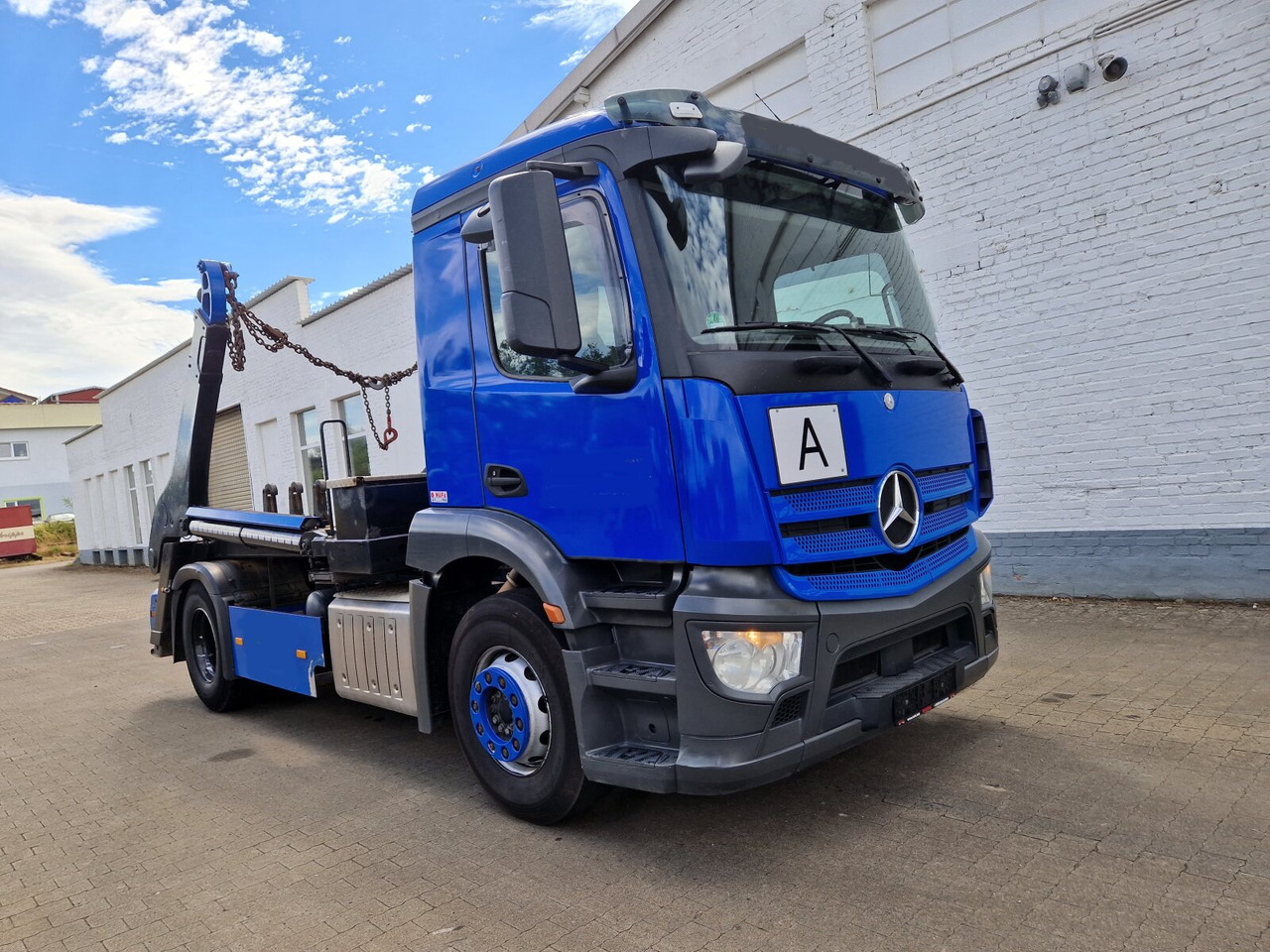 Mercedes-Benz Antos 1840 L Antos 1840 L, Gergen Teleskopabsetzkipper Adonis TAK 20, Funk - Skip loader truck: picture 1 Mercedes-Benz Antos 1840 L Antos 1840 L, Gergen Teleskopabsetzkipper Adonis TAK 20, Funk - Skip loader truck: picture 1