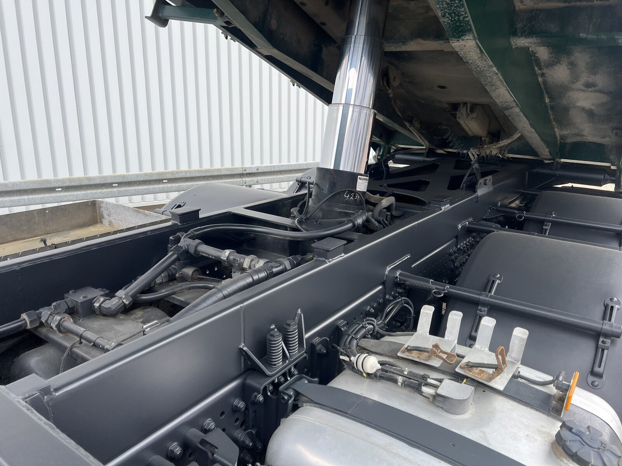 Lease a Mercedes-Benz Arocs 3243 K 8x4 Arocs 3243 K 8x4, Ressenig Thermo Alukipper 3-S Mercedes-Benz Arocs 3243 K 8x4 Arocs 3243 K 8x4, Ressenig Thermo Alukipper 3-S: picture 14