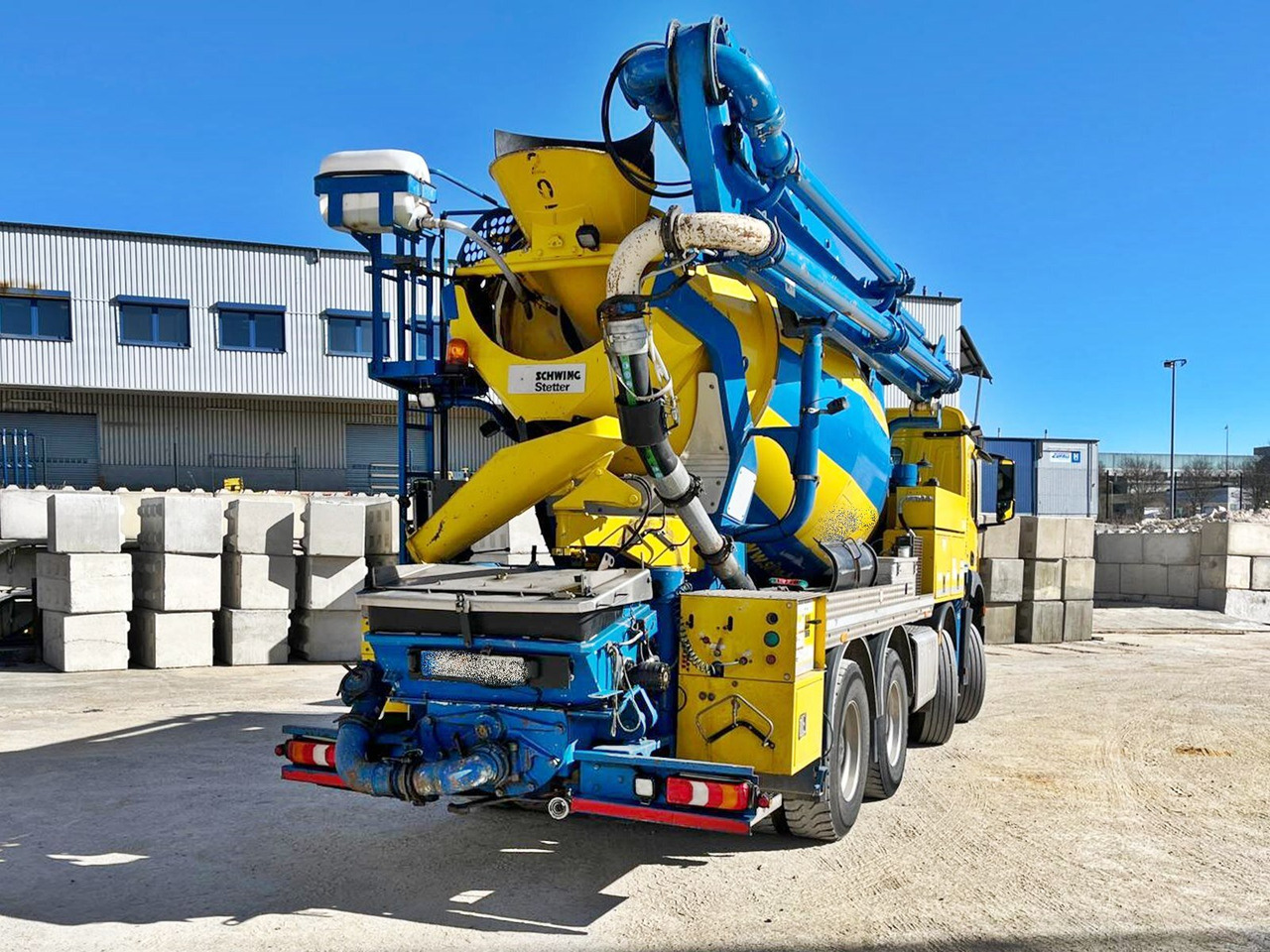 Concrete mixer truck Mercedes-Benz Arocs 3246 B 8x4 Stetter Mischer 7m³, Pumpe 25m Arocs 3246 B 8x4 Stetter Mischer 7m³, Pumpe 25m: picture 13