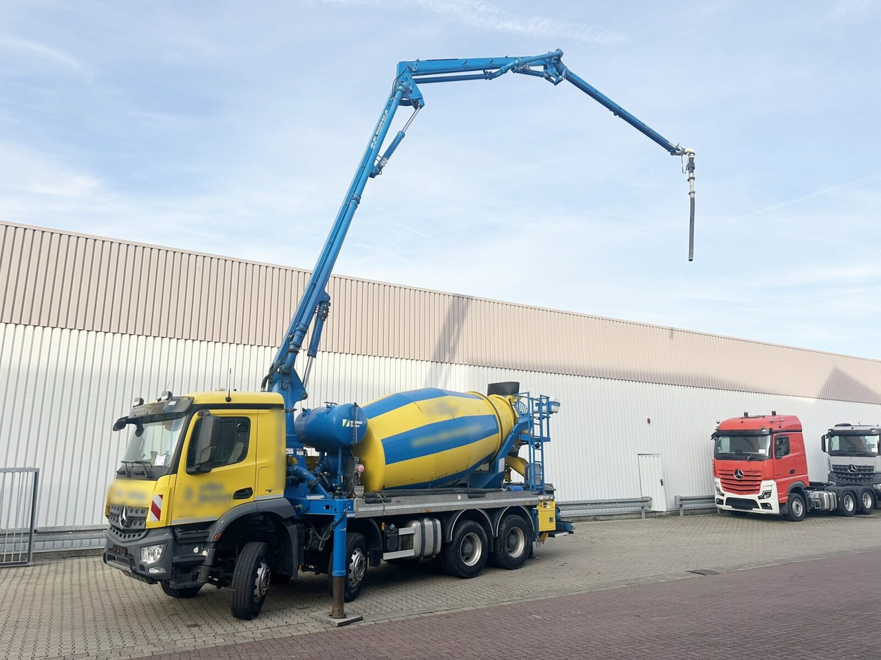 Mercedes-Benz Arocs 3246 B 8x4 Stetter Mischer 7m³, Pumpe 25m Arocs 3246 B 8x4 Stetter Mischer 7m³, Pumpe 25m - Concrete mixer truck: picture 1 Mercedes-Benz Arocs 3246 B 8x4 Stetter Mischer 7m³, Pumpe 25m Arocs 3246 B 8x4 Stetter Mischer 7m³, Pumpe 25m - Concrete mixer truck: picture 1