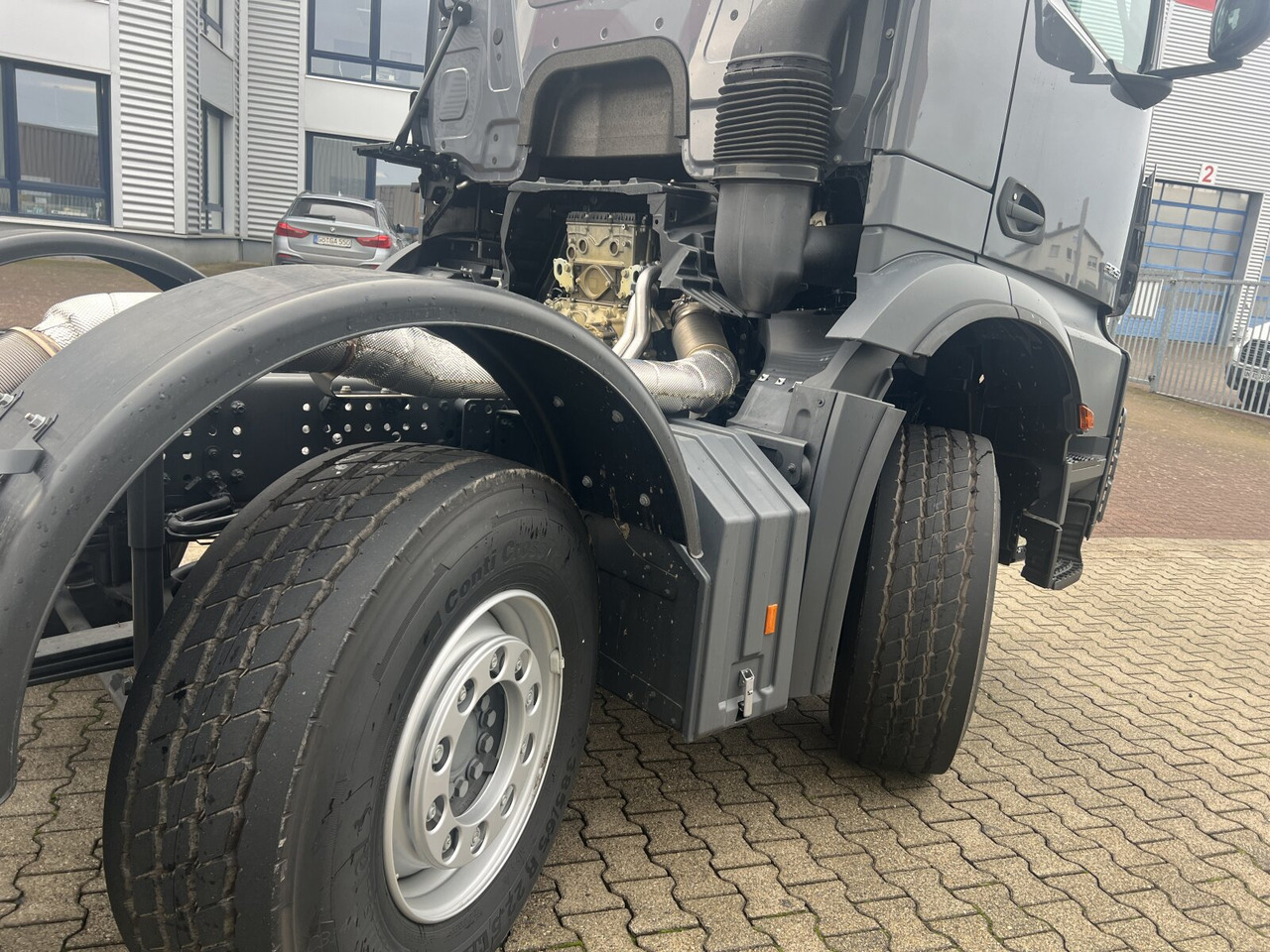 Mercedes-Benz Arocs 3251 L 8x4/4 Arocs 3251 L 8x4/4, Motorabtrieb - Tipper: picture 5 Mercedes-Benz Arocs 3251 L 8x4/4 Arocs 3251 L 8x4/4, Motorabtrieb - Tipper: picture 5