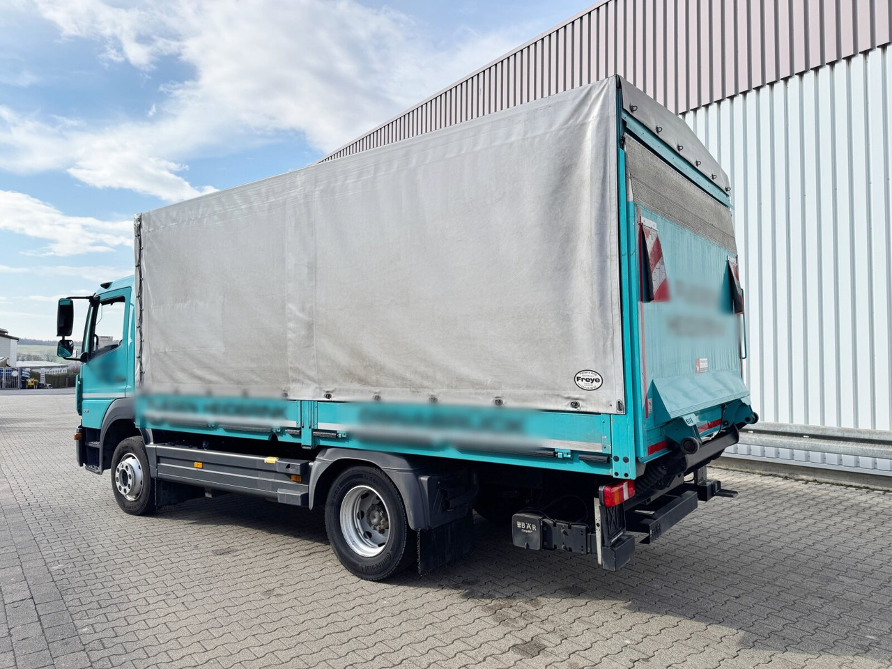 Mercedes-Benz Atego 1221 L 4x2 Atego 1221 L 4x2 mit LBW BÄR - Dropside/ Flatbed truck: picture 2 Mercedes-Benz Atego 1221 L 4x2 Atego 1221 L 4x2 mit LBW BÄR - Dropside/ Flatbed truck: picture 2