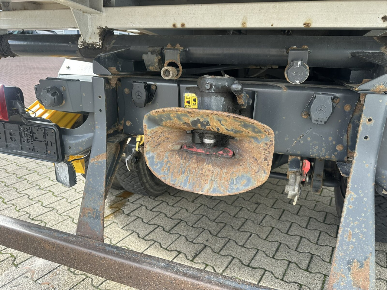 Lease a Mercedes-Benz Atego 1223 K 4x2 Atego 1223 K 4x2, AHK-Öl Mercedes-Benz Atego 1223 K 4x2 Atego 1223 K 4x2, AHK-Öl: picture 14 Lease a Mercedes-Benz Atego 1223 K 4x2 Atego 1223 K 4x2, AHK-Öl Mercedes-Benz Atego 1223 K 4x2 Atego 1223 K 4x2, AHK-Öl: picture 14