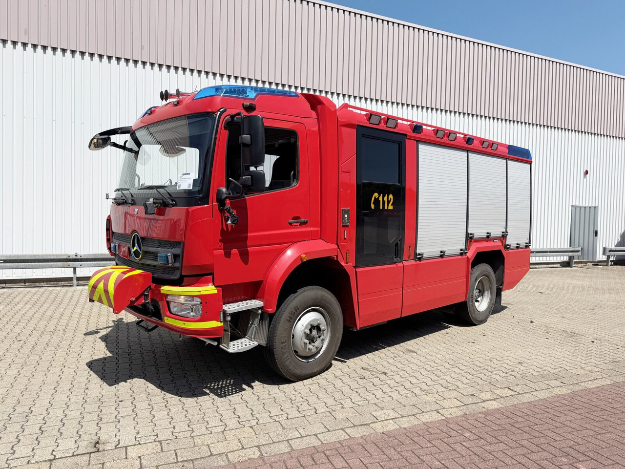Mercedes-Benz Atego 1530 AF 4x4 Atego 1530 AF 4x4, Rosenbauer TLF, Retarder - Fire truck: picture 1 Mercedes-Benz Atego 1530 AF 4x4 Atego 1530 AF 4x4, Rosenbauer TLF, Retarder - Fire truck: picture 1