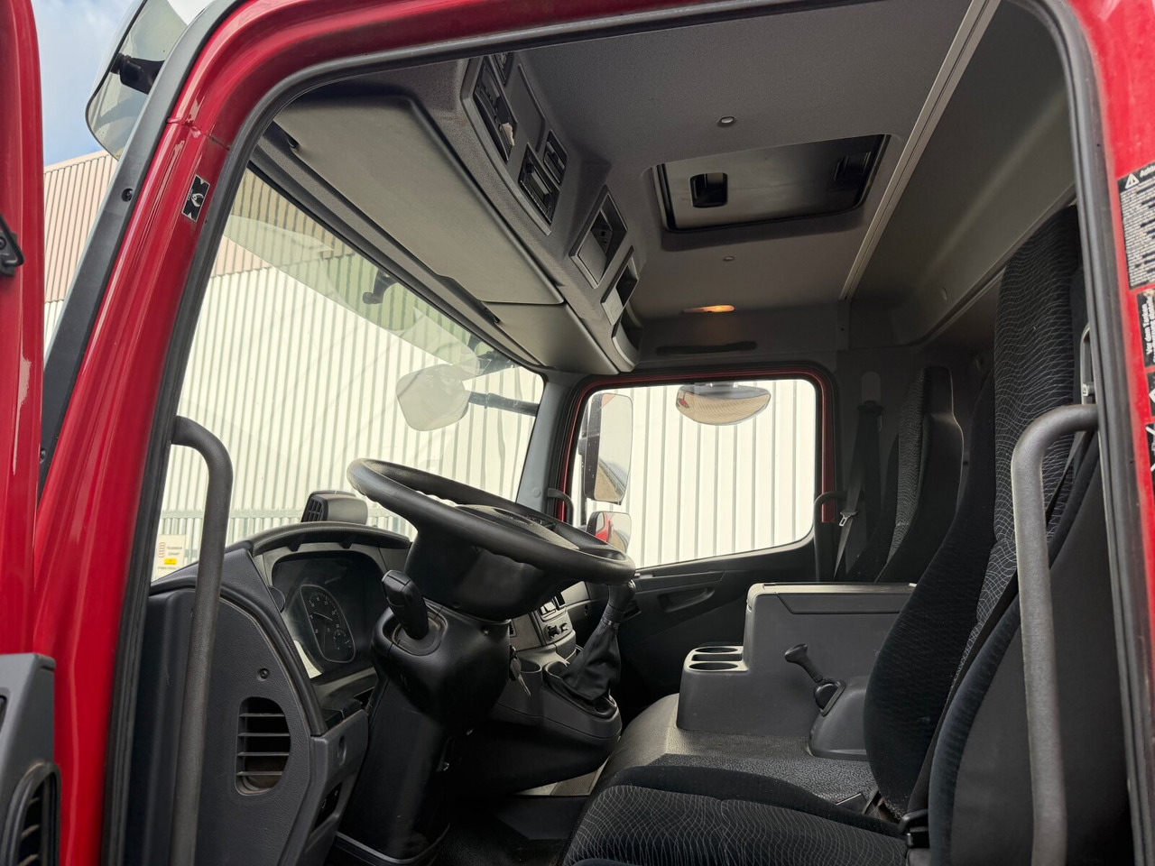 Mercedes-Benz Atego 1530 K 4x2 Atego 1530 K 4x2, 2x AHK - Tipper: picture 3 Mercedes-Benz Atego 1530 K 4x2 Atego 1530 K 4x2, 2x AHK - Tipper: picture 3