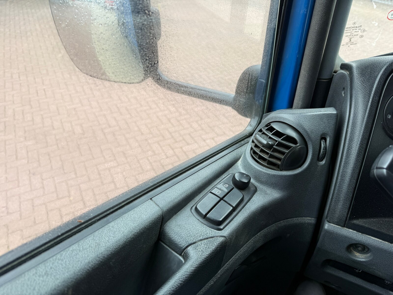 Mercedes-Benz Atego 1630 K 4x2 Atego 1630 K 4x2, Meiller 3-Seiten, 2 x AHK Öl - Tipper: picture 5 Mercedes-Benz Atego 1630 K 4x2 Atego 1630 K 4x2, Meiller 3-Seiten, 2 x AHK Öl - Tipper: picture 5