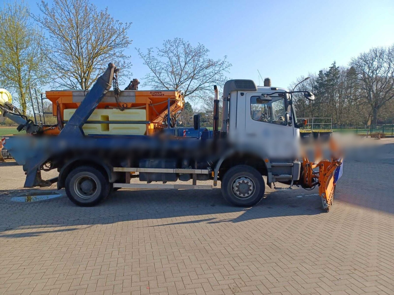 Mercedes-Benz Axor 1824 AK 4x4 Axor 1824 AK 4x4, Tele-Absetzer, Winterdienstausstattung - Skip loader truck: picture 3 Mercedes-Benz Axor 1824 AK 4x4 Axor 1824 AK 4x4, Tele-Absetzer, Winterdienstausstattung - Skip loader truck: picture 3