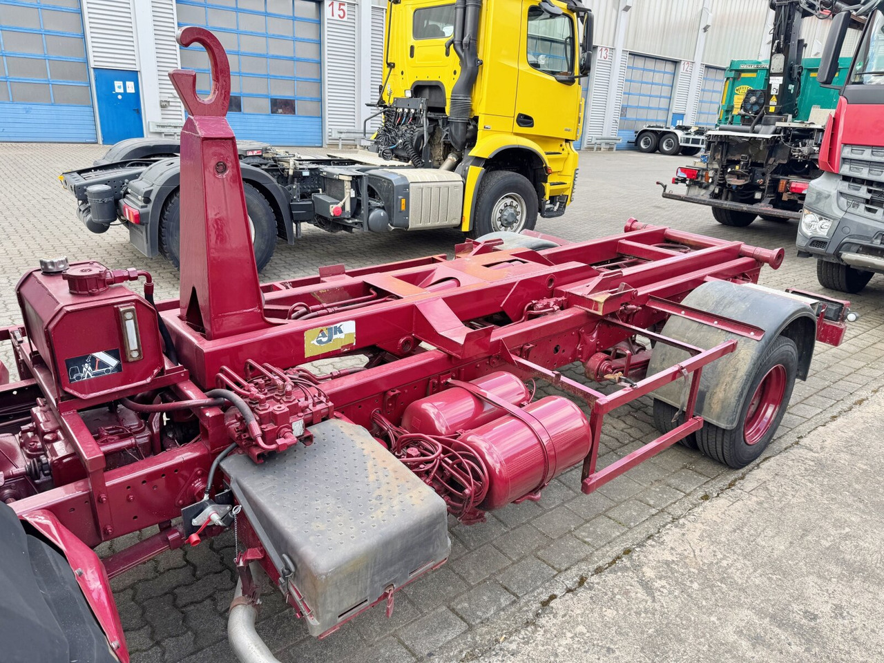 Hook lift truck Mercedes-Benz LK 814 4x2 LK 814 4x2, 6-Zylinder, City-Abroller: picture 6
