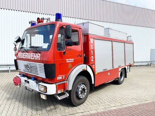 Mercedes-Benz NG 1019 AF 4x4 NG 1019 AF 4x4, Rüstwagen RW-2, Seilwinde - Fire truck: picture 1 Mercedes-Benz NG 1019 AF 4x4 NG 1019 AF 4x4, Rüstwagen RW-2, Seilwinde - Fire truck: picture 1