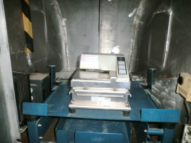 Lease a Mercedes-Benz SK 1824 L 4x2 SK 1824 L 4x2, Esterer Tankaufbau ca. 13.100l, 2 Kammern Mercedes-Benz SK 1824 L 4x2 SK 1824 L 4x2, Esterer Tankaufbau ca. 13.100l, 2 Kammern: picture 6