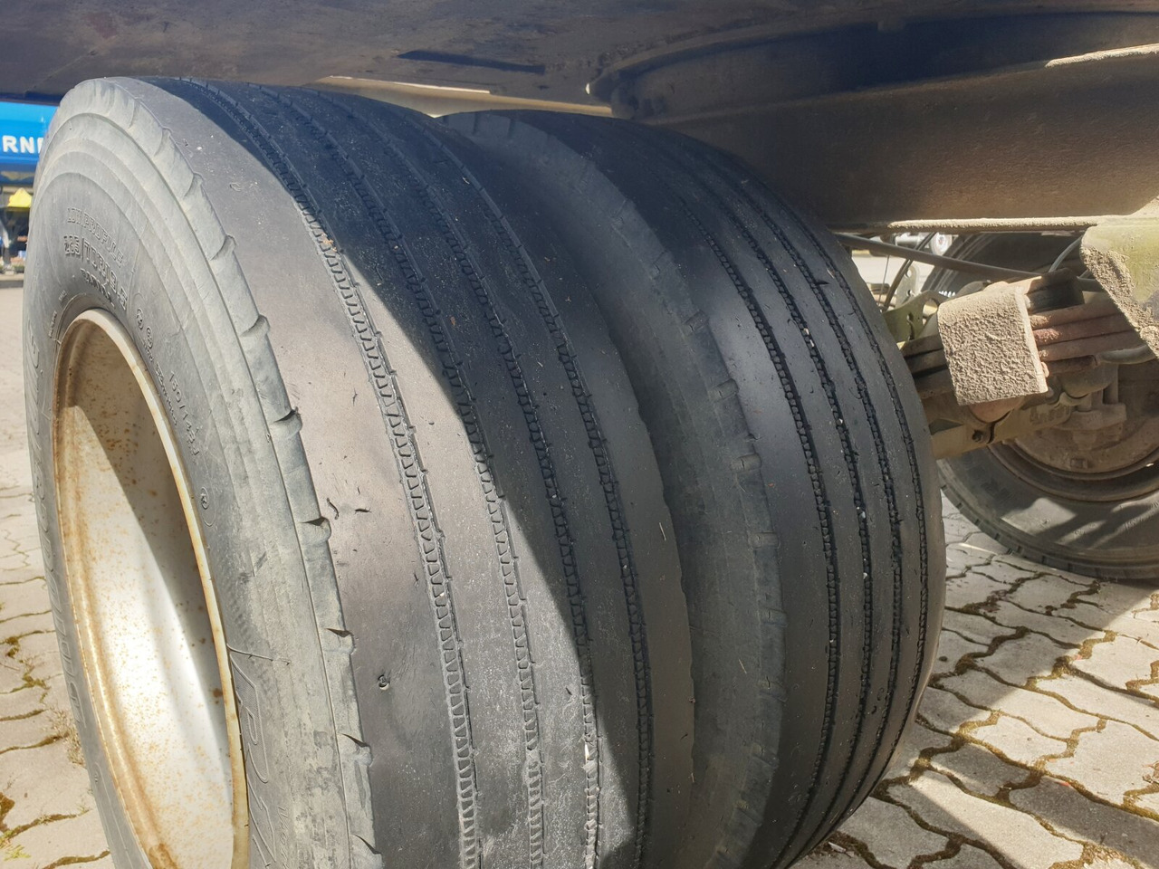 RARA-18 RARA-18 - Roll-off/ Skip trailer: picture 2 RARA-18 RARA-18 - Roll-off/ Skip trailer: picture 2