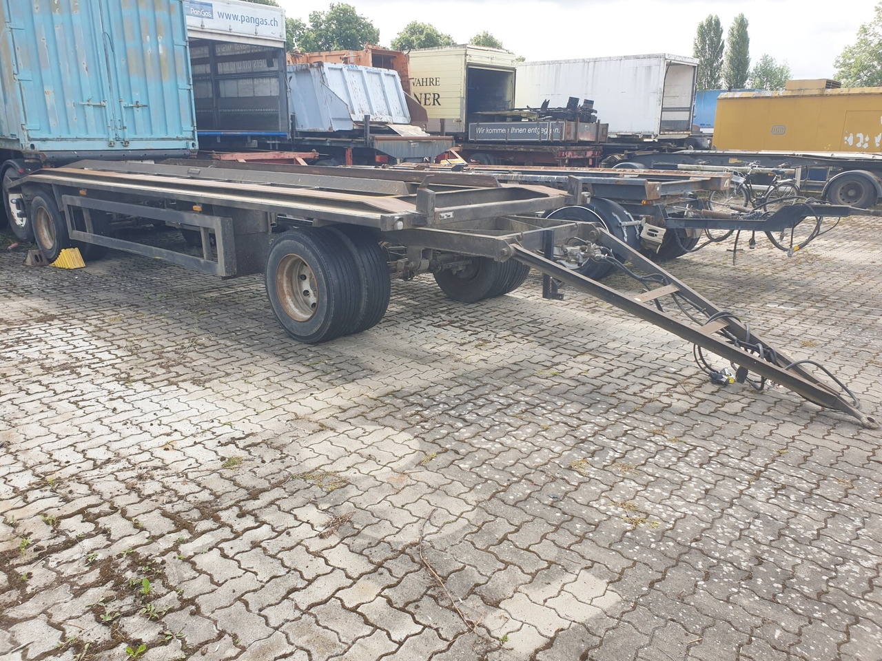 RARA-18 RARA-18 - Roll-off/ Skip trailer: picture 1 RARA-18 RARA-18 - Roll-off/ Skip trailer: picture 1