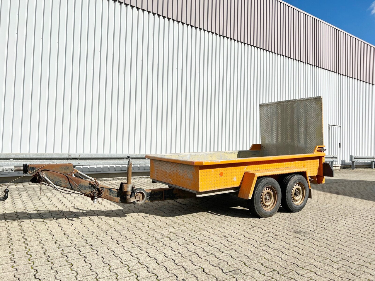 STB 300/30B STB 300/30B - Plant trailer: picture 1 STB 300/30B STB 300/30B - Plant trailer: picture 1