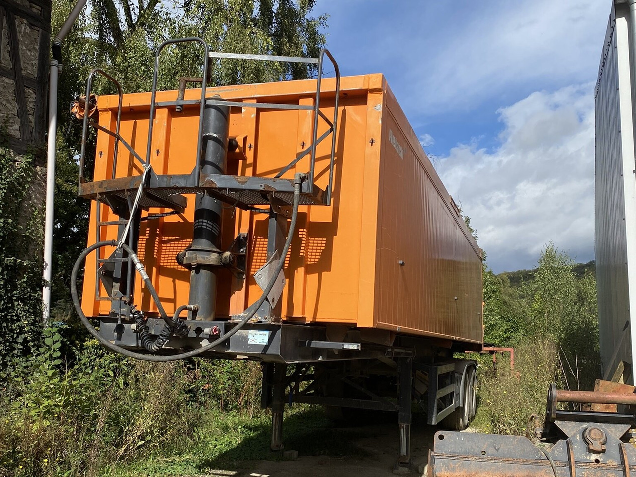 Reisch RHKS - 32/18 AL RHKS-32/18 AL, 40 cbm Alu Kastenmulde - Semi-trailer: picture 1 Reisch RHKS - 32/18 AL RHKS-32/18 AL, 40 cbm Alu Kastenmulde - Semi-trailer: picture 1