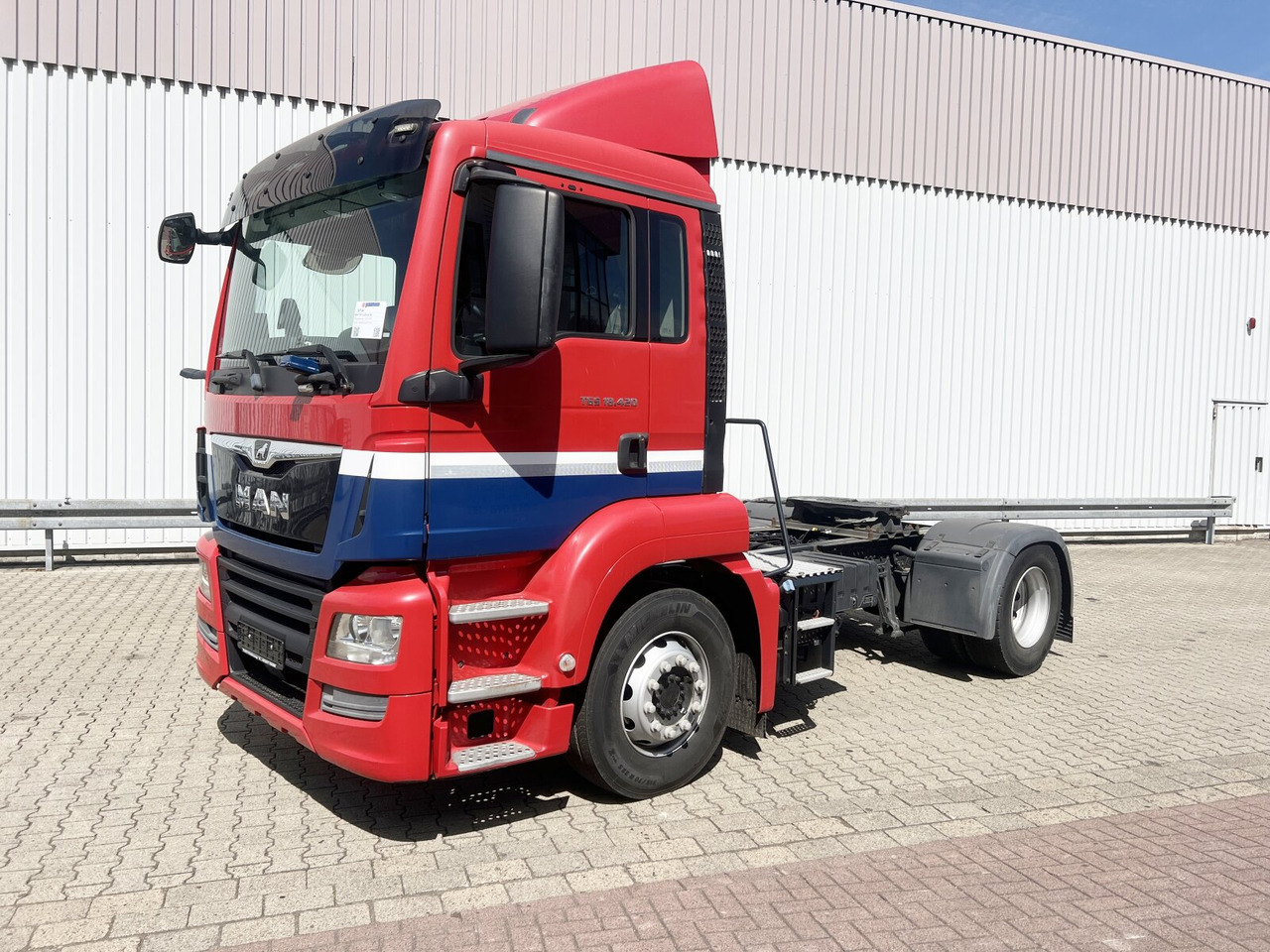 MAN TGS 18.420/470 4x2 BL TGS 18.420/470 4x2 BL, Navi - Tractor unit: picture 1 MAN TGS 18.420/470 4x2 BL TGS 18.420/470 4x2 BL, Navi - Tractor unit: picture 1