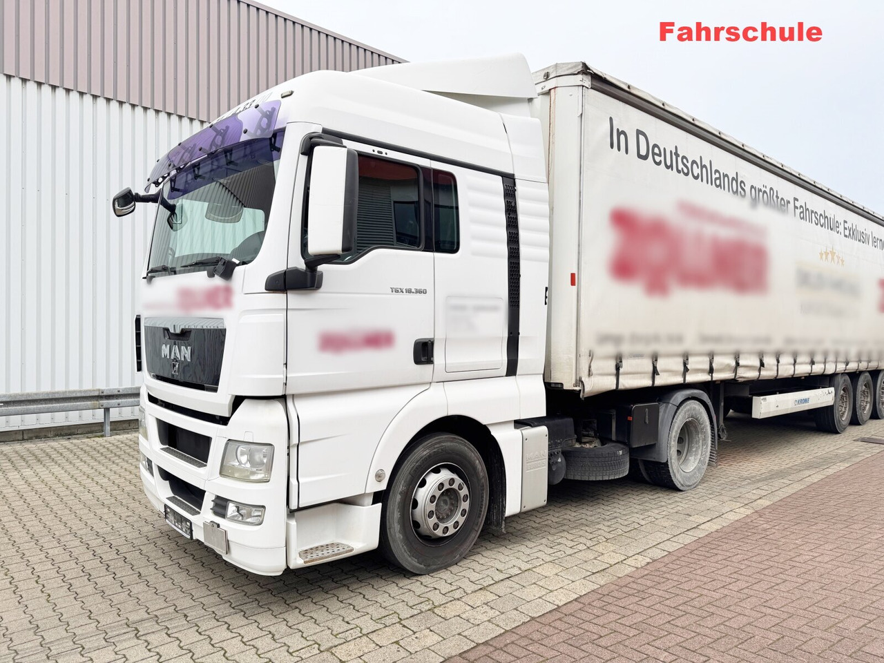 MAN TGX 18.360 4x2 BLS TGX 18.360 4x2 BLS, Fahrschulausstattung - Tractor unit: picture 1 MAN TGX 18.360 4x2 BLS TGX 18.360 4x2 BLS, Fahrschulausstattung - Tractor unit: picture 1