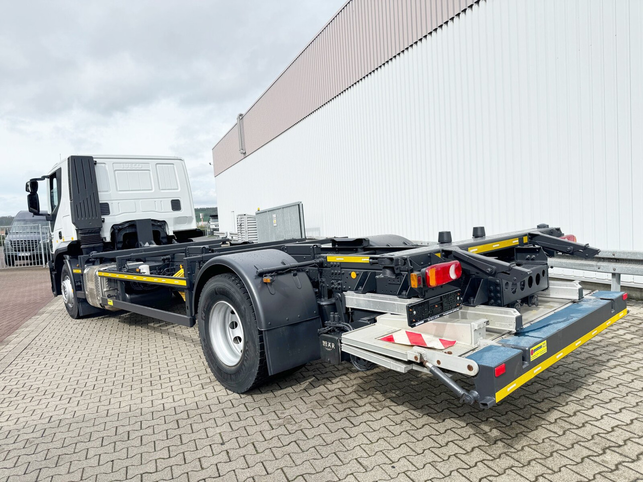 Truck Iveco Stralis AT 190 S31FP-CM 4x2 Stralis AT 190 S31FP-CM 4x2, LBW BÄR, Ex-: picture 13