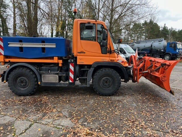 Unimog U 300 4x4 U 300 405/10 4x4, Kommunalhydraulik, WSK - Van: picture 4 Unimog U 300 4x4 U 300 405/10 4x4, Kommunalhydraulik, WSK - Van: picture 4