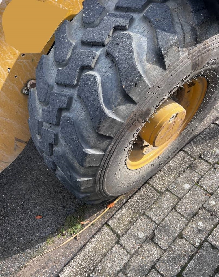 Wheel loader CAT 907H2 35Km/h EPA - CE: picture 8