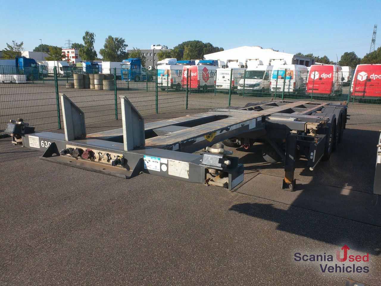 Container transporter/ Swap body semi-trailer BROSHUIS Container Chassis 20-40-45 Fuss Lift: picture 8